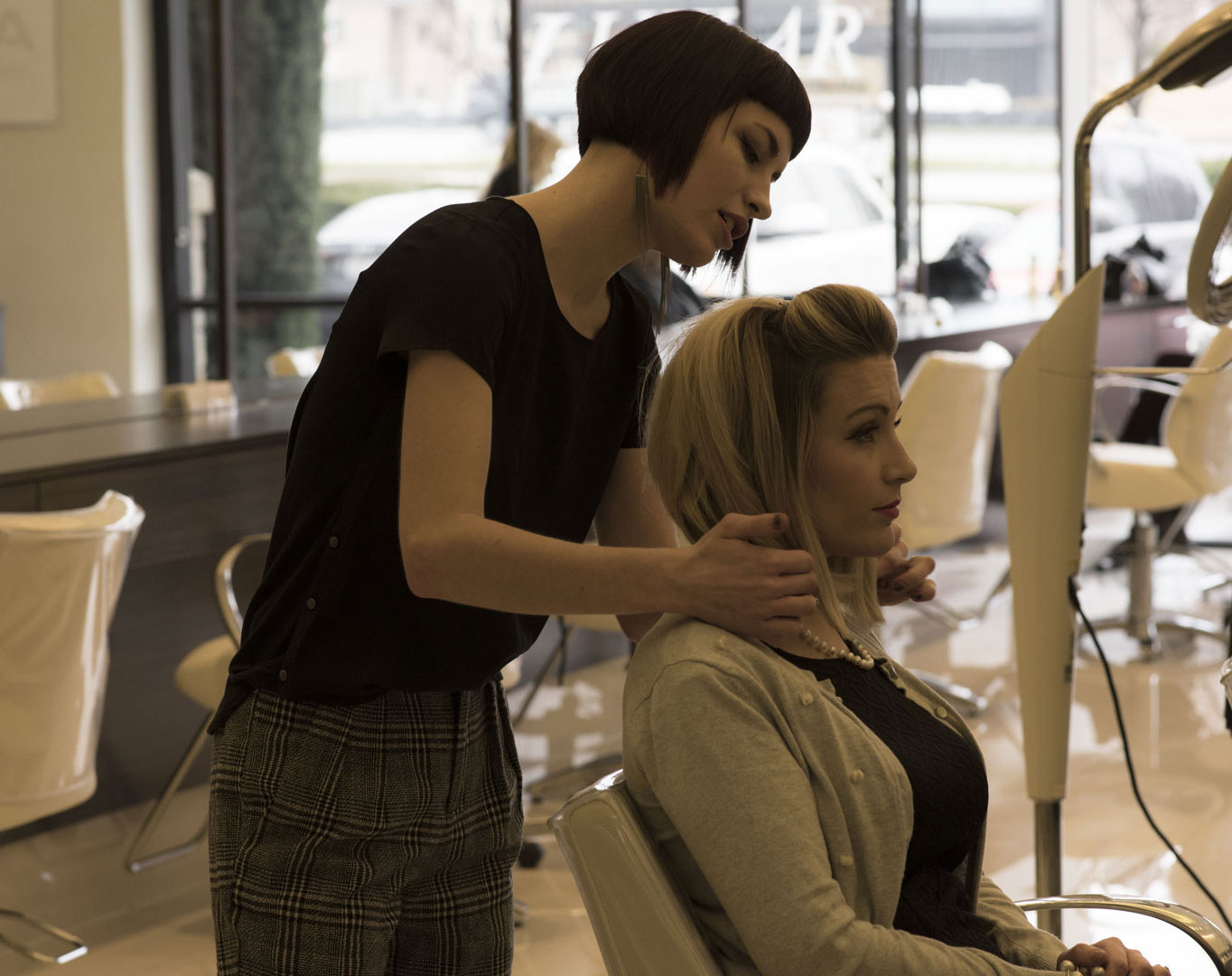 Consultation Get The Most Out Of Your Salon Experience Aalam The