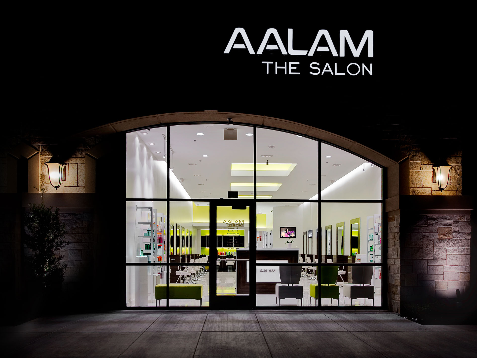 Aalam salon plano